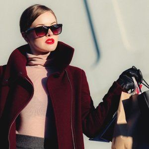 Meet your Posher, Adi